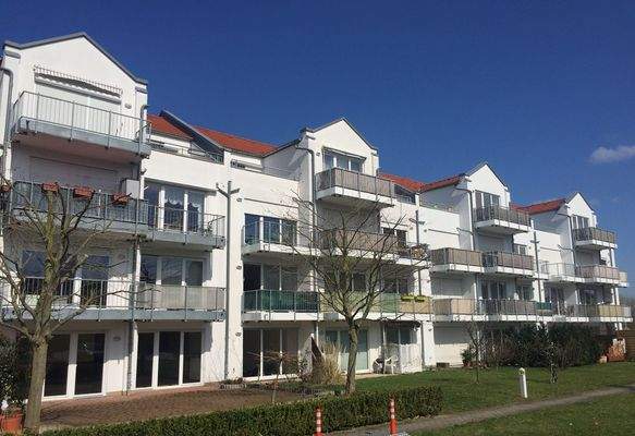 Rückseite komplette Wohnanlage