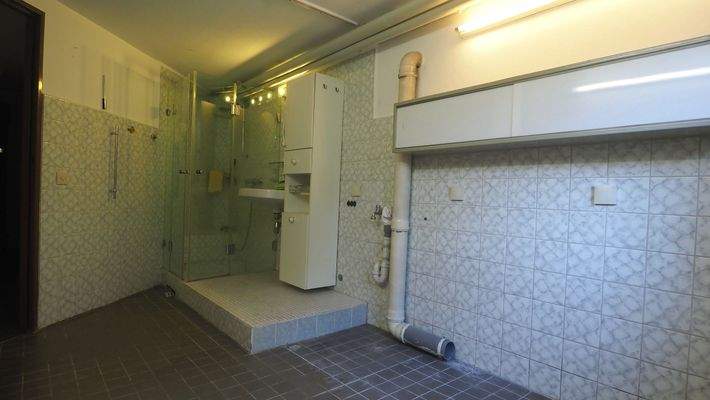 Duschbereich i. Hauswirtschaftsraum (HW)/UG..jpeg