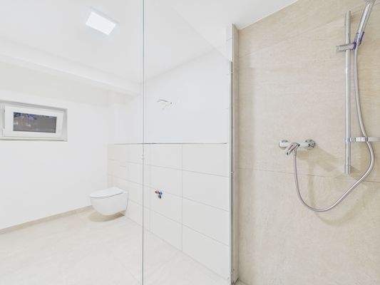 Badezimmer Untergeschoss 2