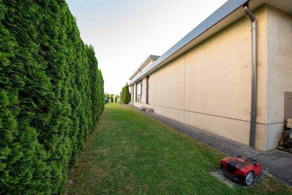 Hausansicht / Garten