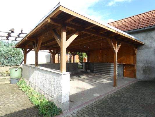 007.Carpot / überdachte Sitzecke