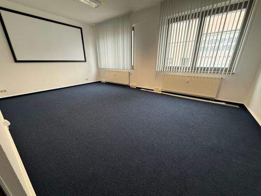 Zimmer1 Büro 32 qm