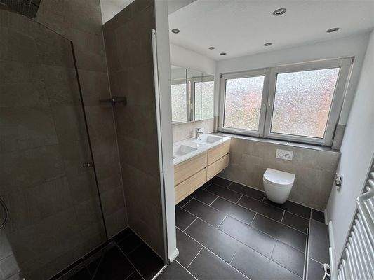 Wohnung 1.OG Duschbad (Maisonette)