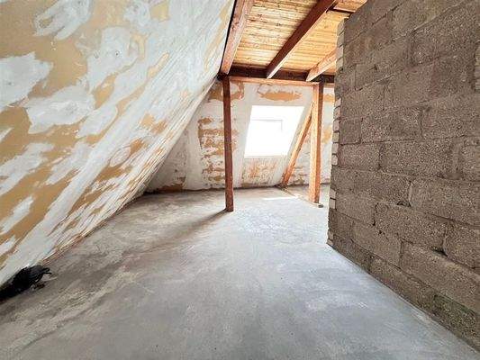 unausgebaute Fläche