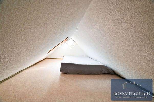 Dachboden 1-1