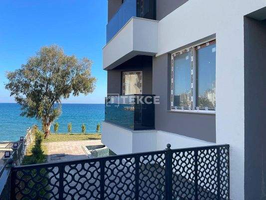Seafront Apartments with Panoramic Sea Views in Mersin