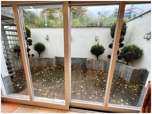 Terrasse im Untergeschoss