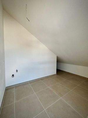 Schrankzimmer/ Ankleide in der Diele