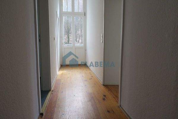 225.05 Flur-EG hinten