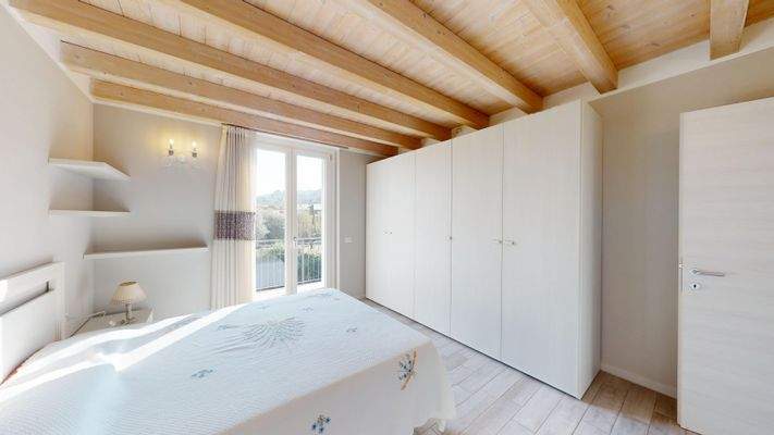 DP-66-28-Villa-a-schiera-di-testa-a-Salo-10162025_