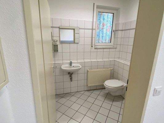 Mitarbeiter Toilette.jpg