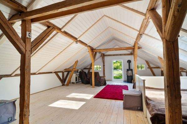 Ruheraum im Dachboden