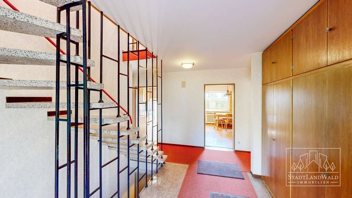 EG - Eingang - Treppe