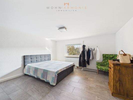 Schlafzimmer UG