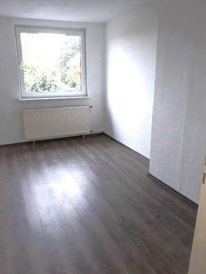 Anton-Müller 1_2.OG links 9.jpg