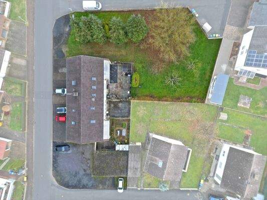 Außen Drohnenbild (2)