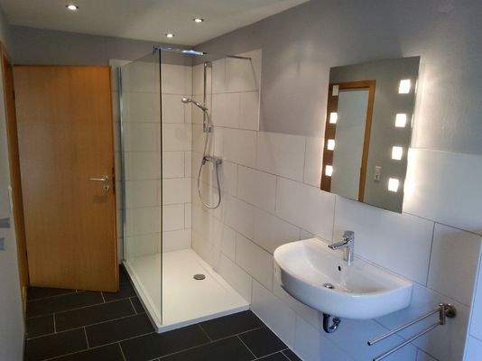 Duschbad OG1 B2