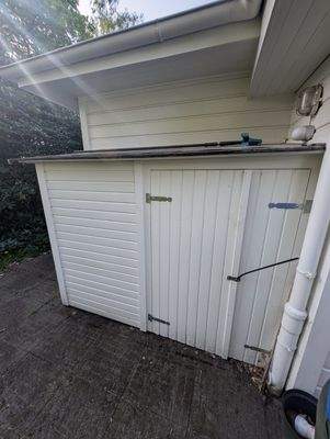 KLEINE SCHUPPEN FÜR IHRE GARTENGERÄTE