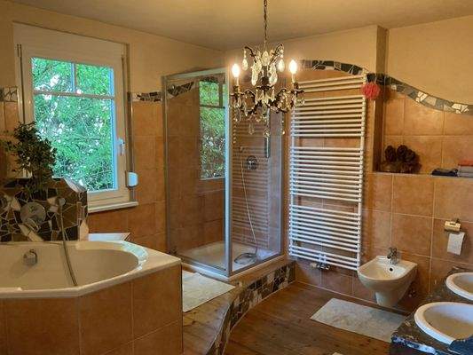 Badezimmer im OG - Haupthaus