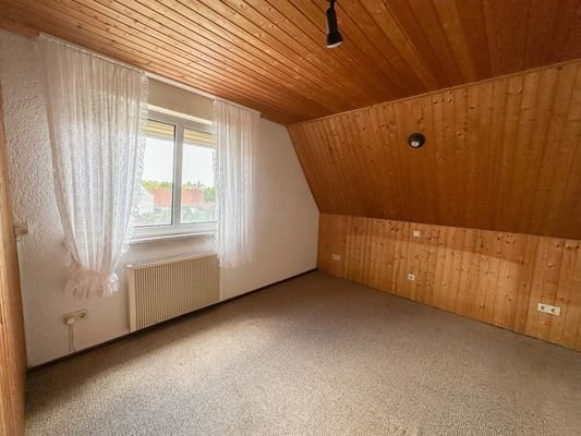 Kinderzimmer 1 DG
