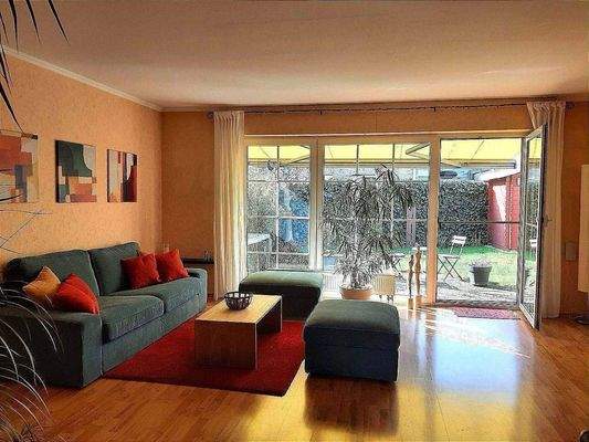 Wohnzimmer/Teilansicht