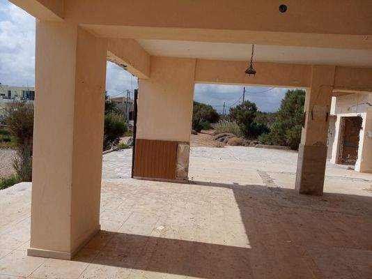 Ein wirklich erstaunliches Grundstück am Meer in Stavros, Chania