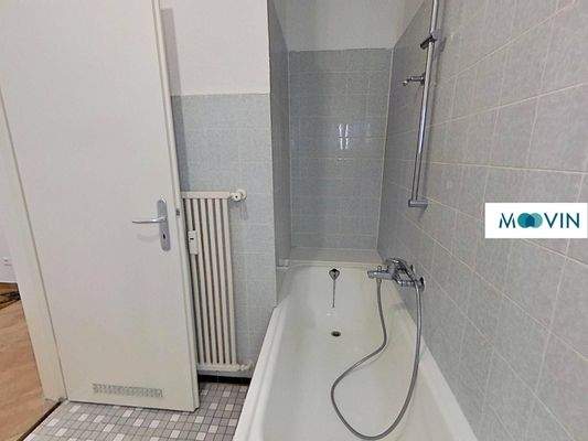 Ansicht II: Badezimmer