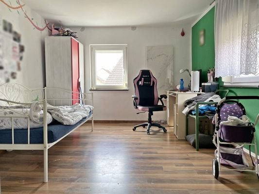 Kinderzimmer der großen Wohnung.jpg
