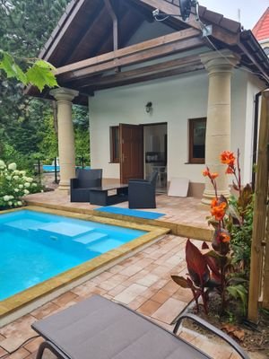 Ferienhaus mit Pool