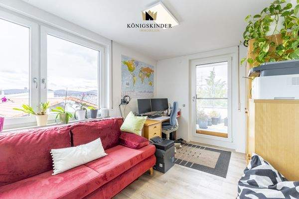 Kinderzimmer, Blick zur Dachterrasse