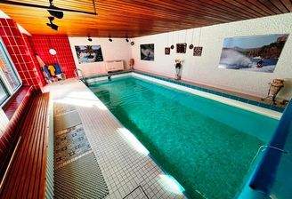Hallenbad