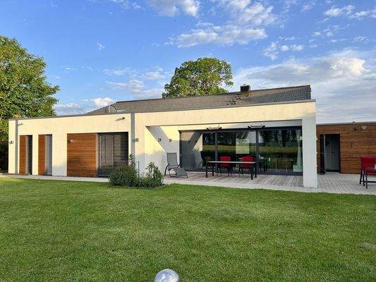 Hausansicht von hinten