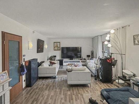 Wohnzimmer Ansicht 2