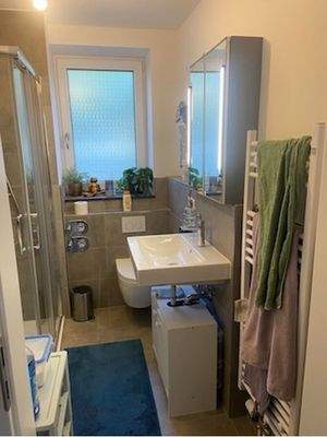 Duschbad mit Fenster