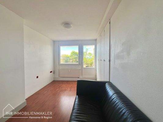 Gäste-/Arbeitszimmer