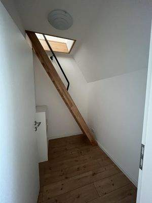 Aufgang zum Spitzboden