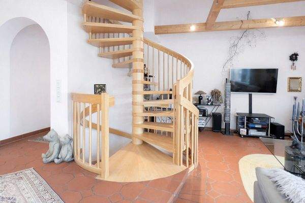 Treppe DG und Keller 