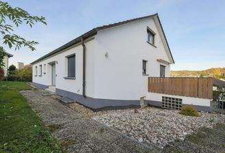 Rückansicht und Eingang