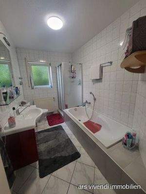 Wannenbad grosse Wohnung