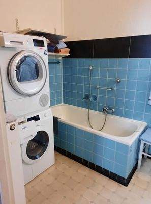 Haus 1 - 1.OG - Badezimmer - Ansicht 2