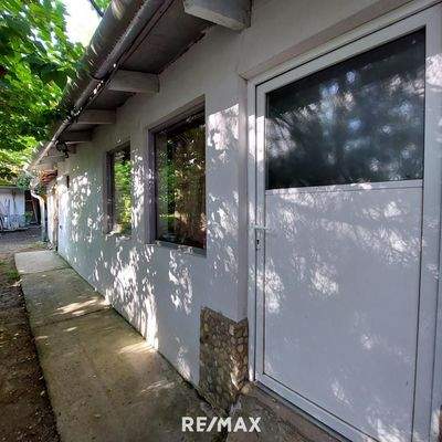 Nebengebäude Frontansicht