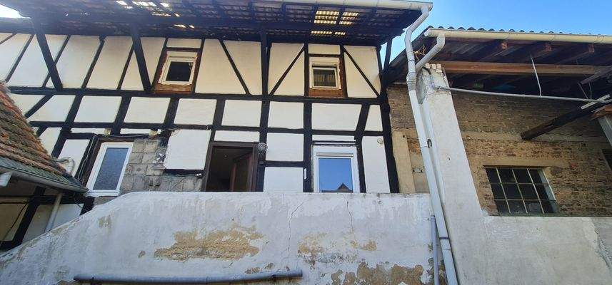 Blick auf's Haupthaus.jpg