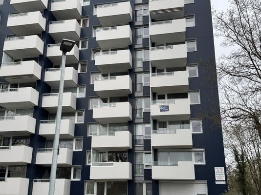 Wohnung Aussenansicht 1.JPG