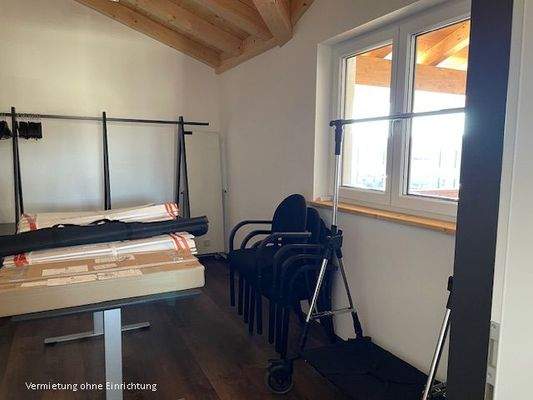 Büro 2 - Bild 1.jpg