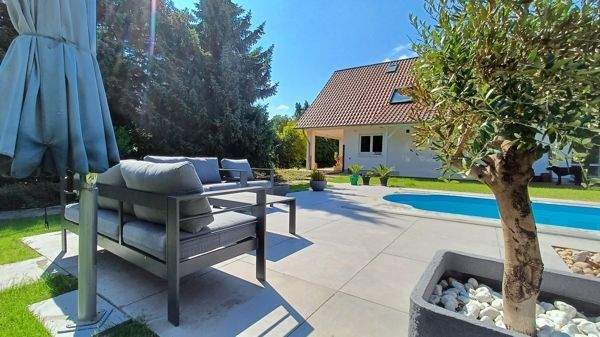 Gartenlounge am Pool