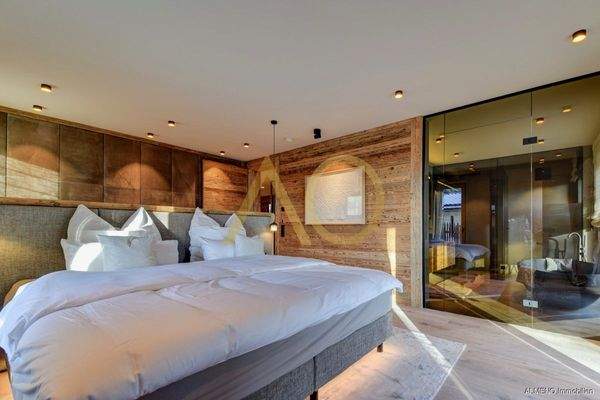 Sleepy Recreation in Alpine Luxury Experience- Your Exclusive Chalet in the Heart of Kitzbühel District 