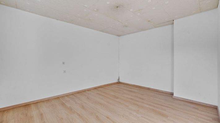 ELW: Schlafzimmer UG