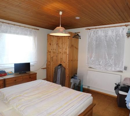 EG Schlafzimmer