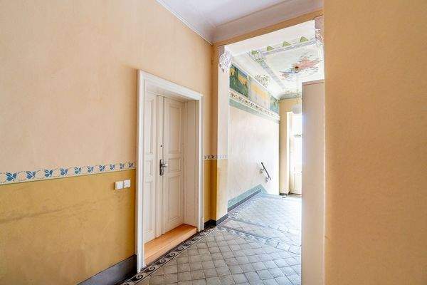 Hauseingang - Flur EG