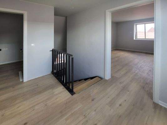 Flur und Schlafbereich